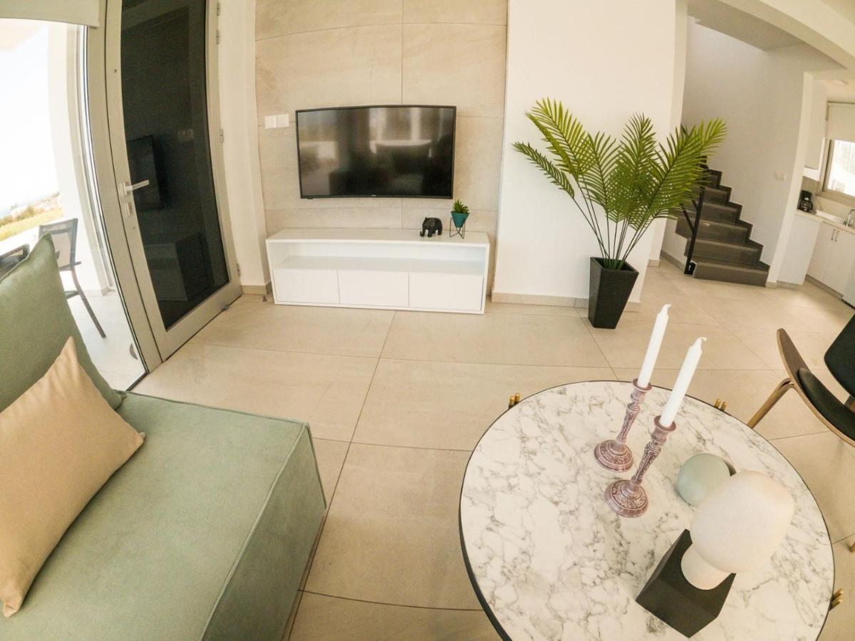 Imperial Jade Villas Gold Emerging Villas 3 プロタラス エクステリア 写真